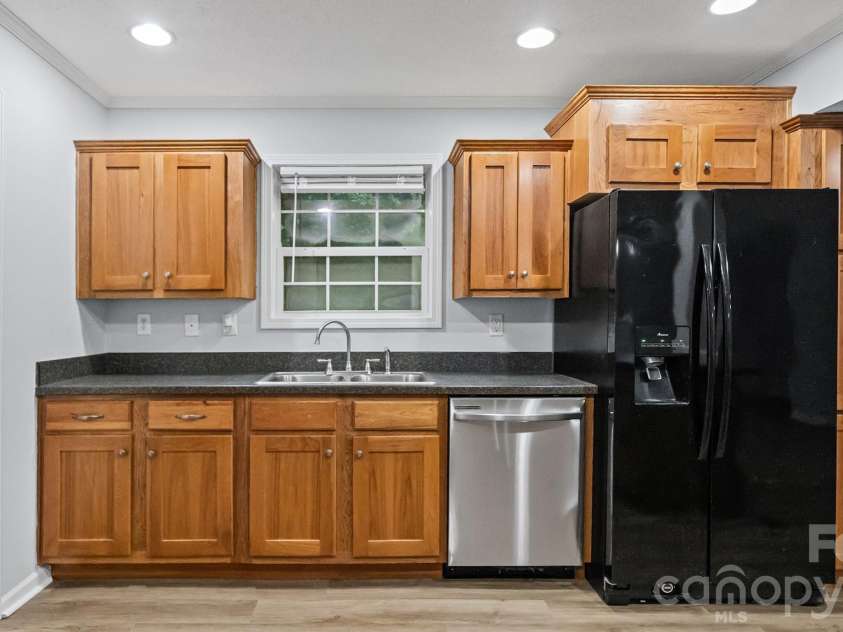 1185 Galway Lane, Clover, SC 29710.  MLS# CAR4403351, YatesRealty ID 36501. 