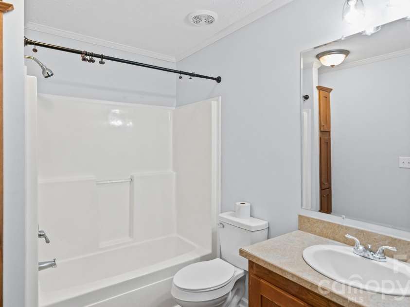 1185 Galway Lane, Clover, SC 29710.  MLS# CAR4403351, YatesRealty ID 36501. 