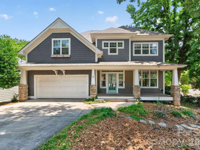 21313 Island Forest Drive, Cornelius, NC 28031.  MLS# CAR4386103, YatesRealty ID 36507. 