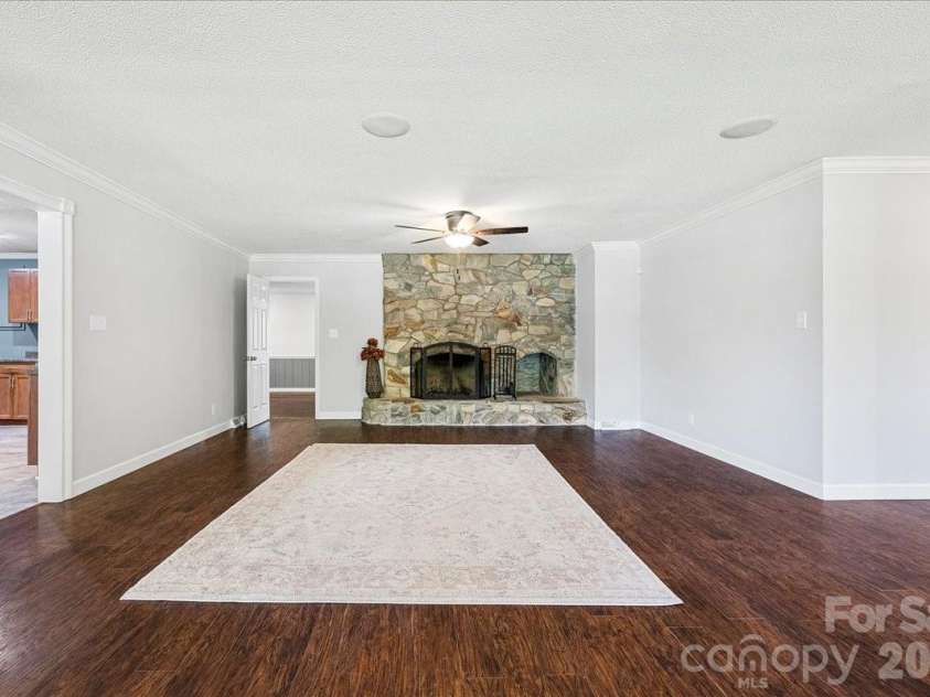 1080 Garnette Road, Lancaster, SC 29720.  MLS# CAR4400924, YatesRealty ID 36509. 