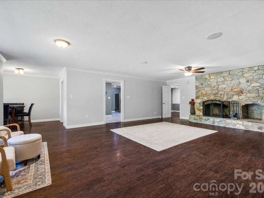 1080 Garnette Road, Lancaster, SC 29720.  MLS# CAR4400924, YatesRealty ID 36509. 