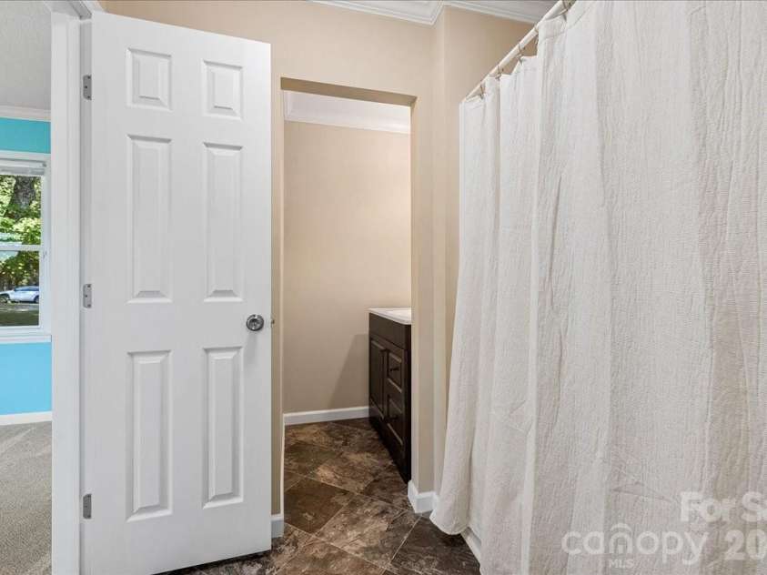 1080 Garnette Road, Lancaster, SC 29720.  MLS# CAR4400924, YatesRealty ID 36509. 