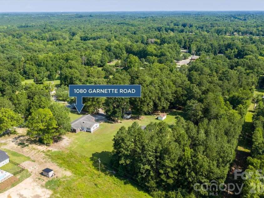 1080 Garnette Road, Lancaster, SC 29720.  MLS# CAR4400924, YatesRealty ID 36509. 