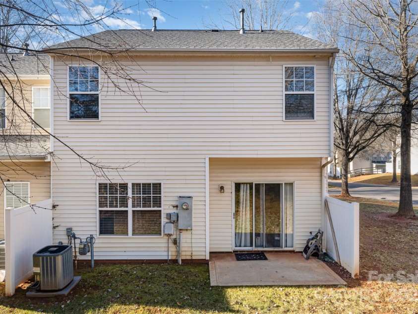 5927 Pisgah Way, Charlotte, NC 28217.  MLS# CAR4210041, YatesRealty ID 3651. 