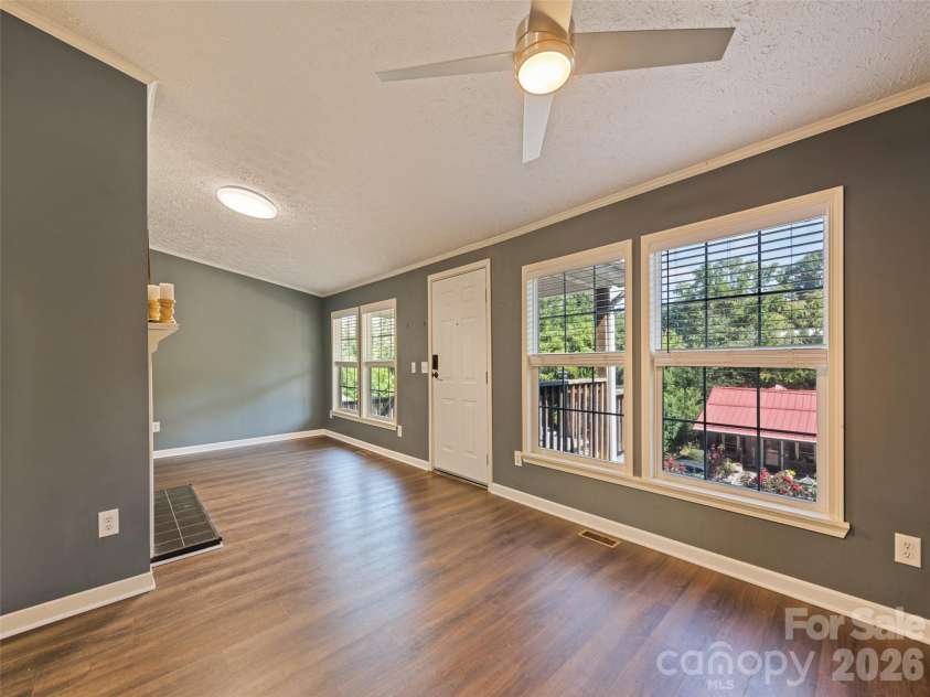 26 Cedar Street, Canton, NC 28716.  MLS# CAR4402720, YatesRealty ID 36514. 