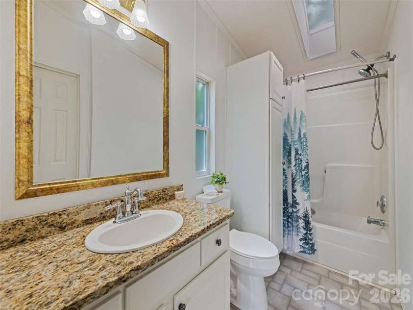 26 Cedar Street, Canton, NC 28716.  MLS# CAR4402720, YatesRealty ID 36514. 