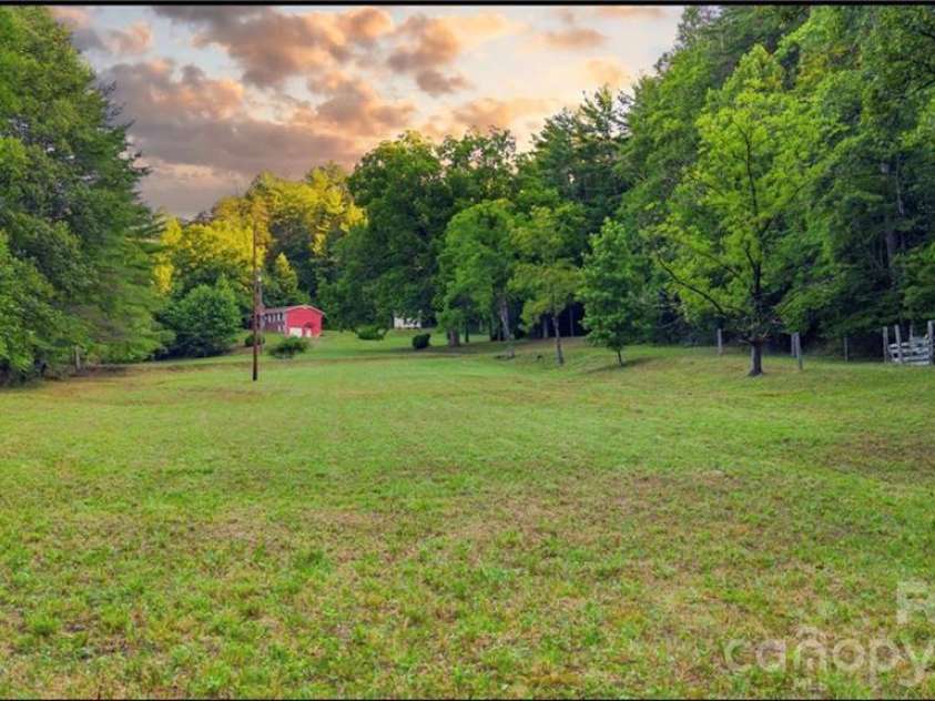 11526 US Highway 421 None, Purlear, NC 28665.  MLS# CAR4402668, YatesRealty ID 36519. 
