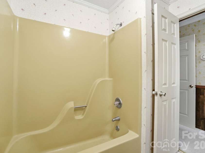 3400 Cline School Road, Concord, NC 28025.  MLS# CAR4336885, YatesRealty ID 3652. 