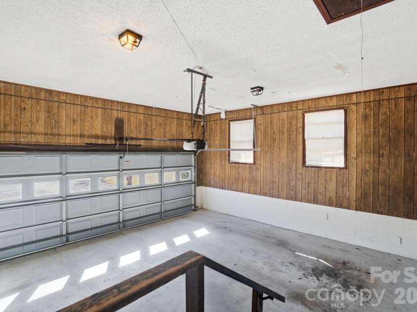 3400 Cline School Road, Concord, NC 28025.  MLS# CAR4336885, YatesRealty ID 3652. 