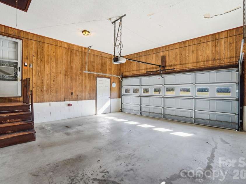 3400 Cline School Road, Concord, NC 28025.  MLS# CAR4336885, YatesRealty ID 3652. 