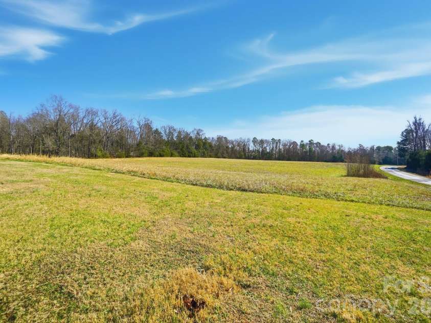 3400 Cline School Road, Concord, NC 28025.  MLS# CAR4336885, YatesRealty ID 3652. 