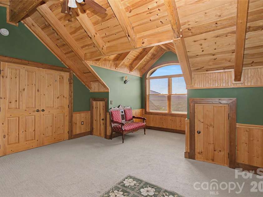 925 Appalachian Way, Bryson City, NC 28713.  MLS# CAR4401683, YatesRealty ID 36521. 