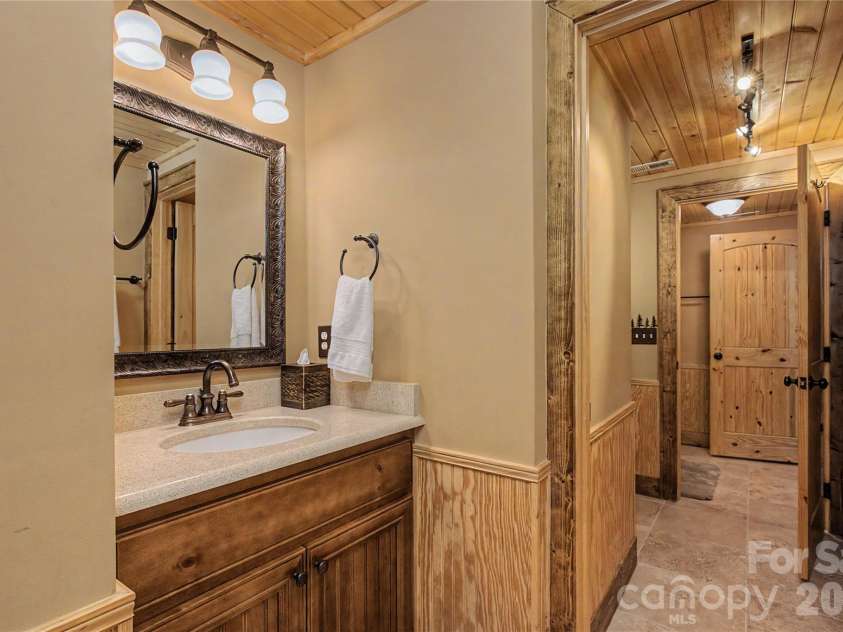 925 Appalachian Way, Bryson City, NC 28713.  MLS# CAR4401683, YatesRealty ID 36521. 