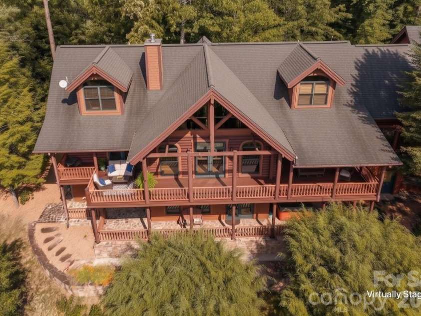 925 Appalachian Way, Bryson City, NC 28713.  MLS# CAR4401683, YatesRealty ID 36521. 