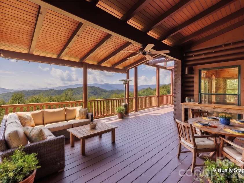 925 Appalachian Way, Bryson City, NC 28713.  MLS# CAR4401683, YatesRealty ID 36521. 