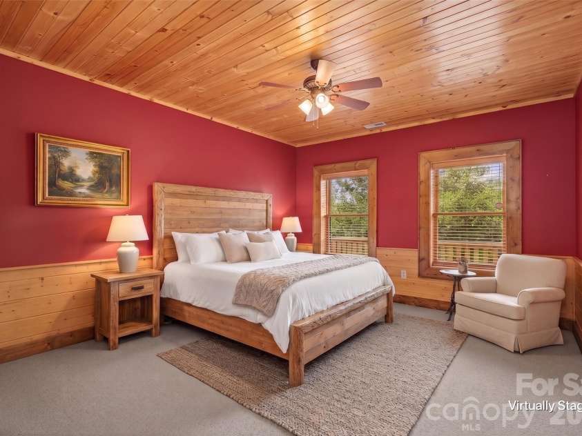 925 Appalachian Way, Bryson City, NC 28713.  MLS# CAR4401683, YatesRealty ID 36521. 