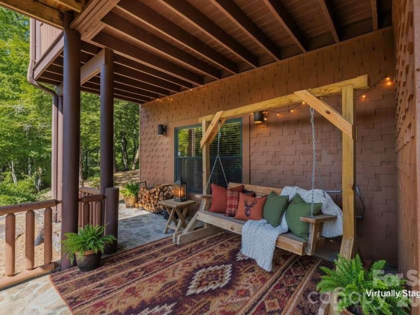 925 Appalachian Way, Bryson City, NC 28713.  MLS# CAR4401683, YatesRealty ID 36521. 