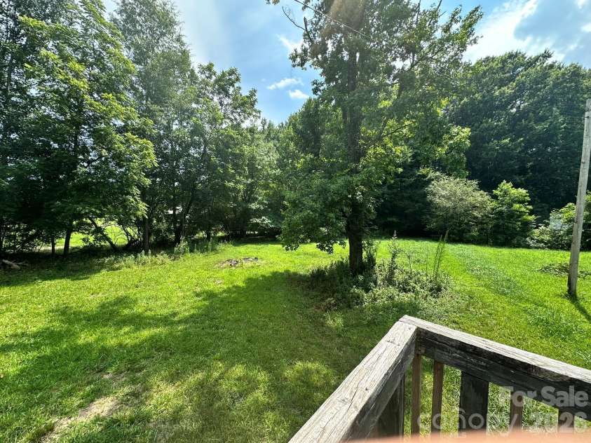 308 Maple Grove Church Road, Matthews, NC 28104.  MLS# CAR4402324, YatesRealty ID 36524. 