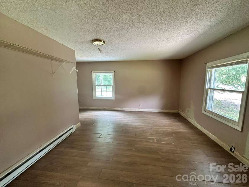 308 Maple Grove Church Road, Matthews, NC 28104.  MLS# CAR4402324, YatesRealty ID 36524. 