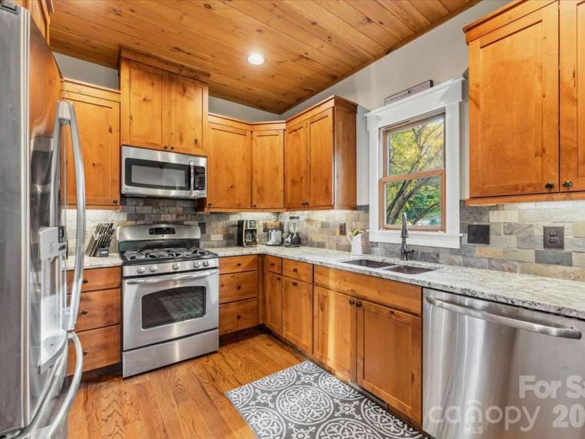 5021 Little Acre Road, Nebo, NC 28761.  MLS# CAR4402201, YatesRealty ID 36525. 