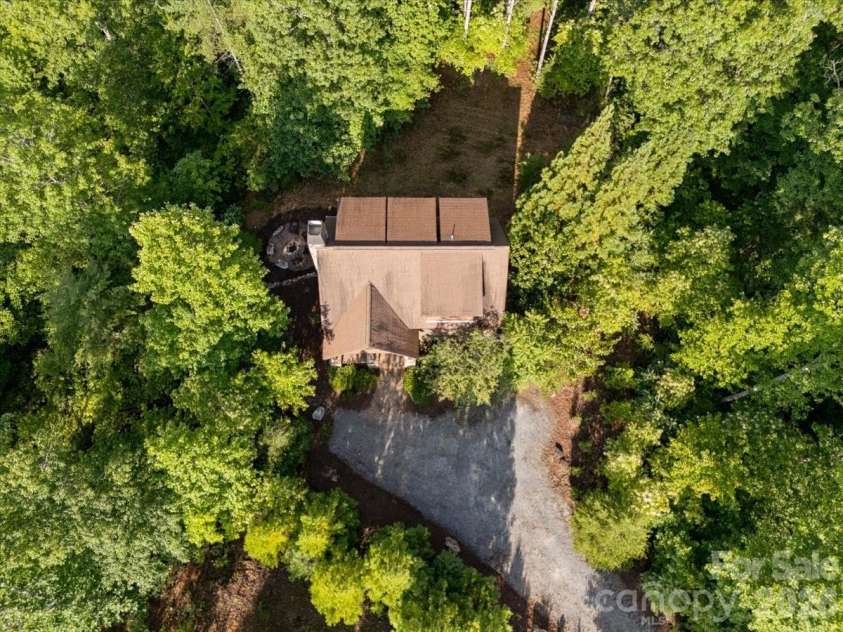 5021 Little Acre Road, Nebo, NC 28761.  MLS# CAR4402201, YatesRealty ID 36525. 