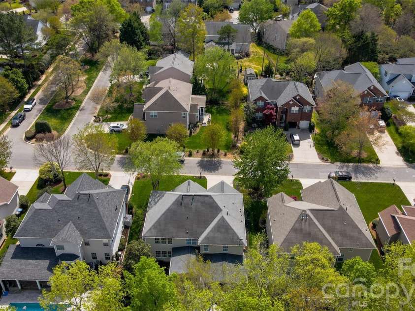 913 Grayscroft Drive, Waxhaw, NC 28173.  MLS# CAR4400630, YatesRealty ID 36526. 