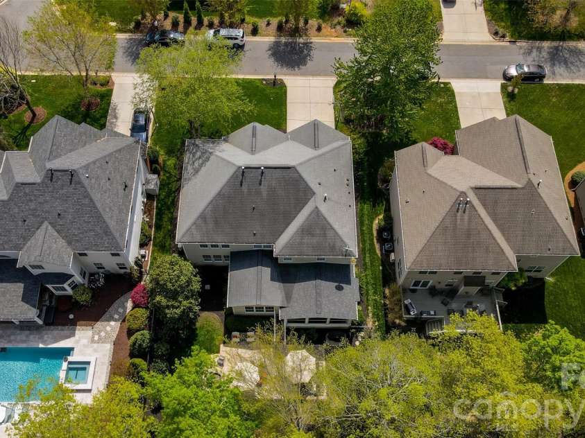 913 Grayscroft Drive, Waxhaw, NC 28173.  MLS# CAR4400630, YatesRealty ID 36526. 