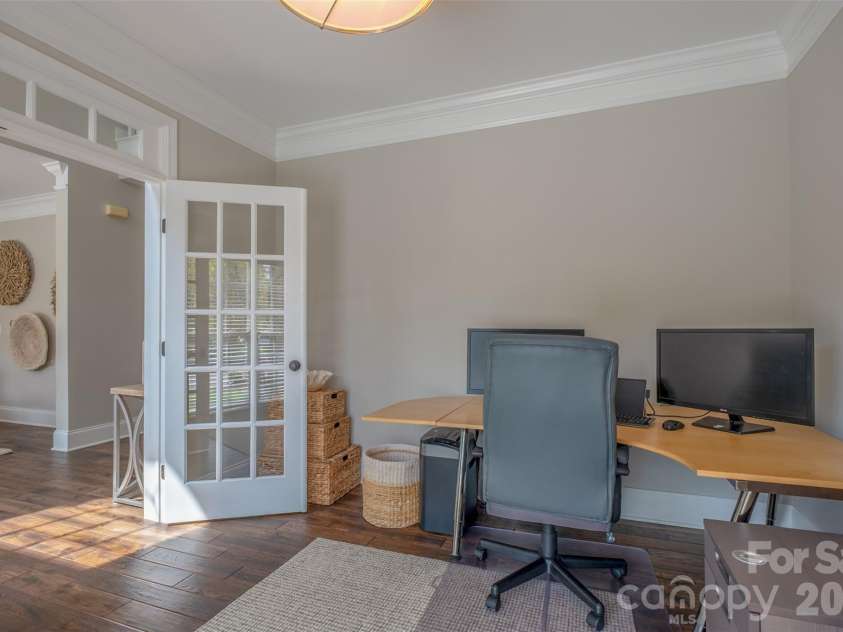 913 Grayscroft Drive, Waxhaw, NC 28173.  MLS# CAR4400630, YatesRealty ID 36526. 
