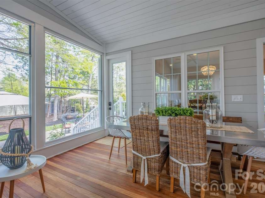 913 Grayscroft Drive, Waxhaw, NC 28173.  MLS# CAR4400630, YatesRealty ID 36526. 