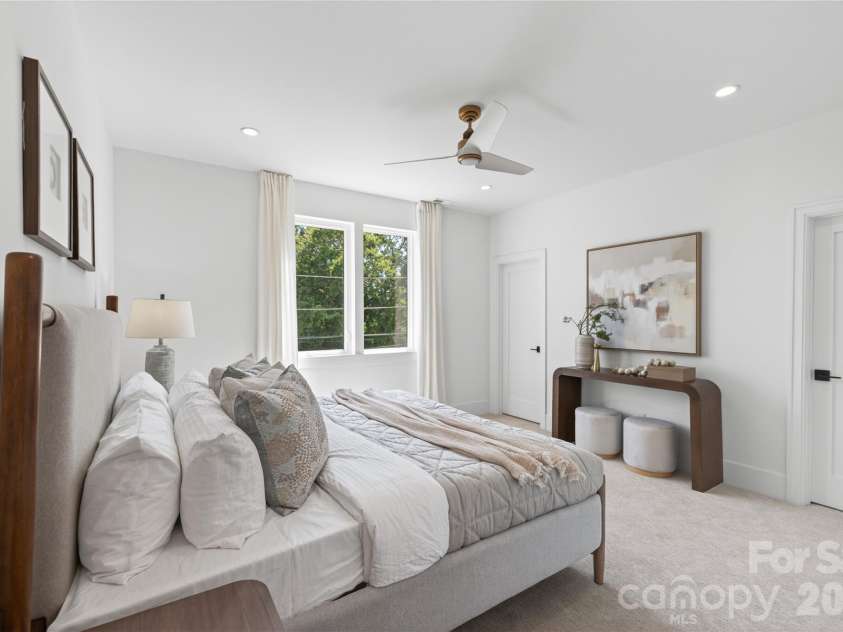 408 Dover Avenue, Charlotte, NC 28209.  MLS# CAR4382503, YatesRealty ID 36527. 