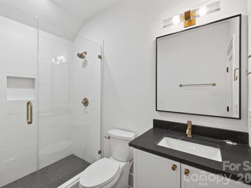 408 Dover Avenue, Charlotte, NC 28209.  MLS# CAR4382503, YatesRealty ID 36527. 