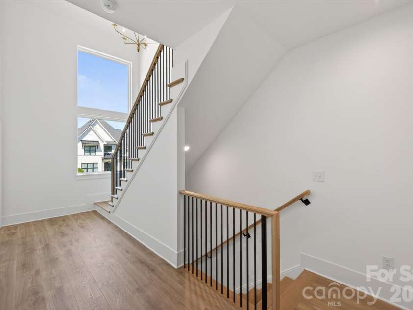 408 Dover Avenue, Charlotte, NC 28209.  MLS# CAR4382503, YatesRealty ID 36527. 