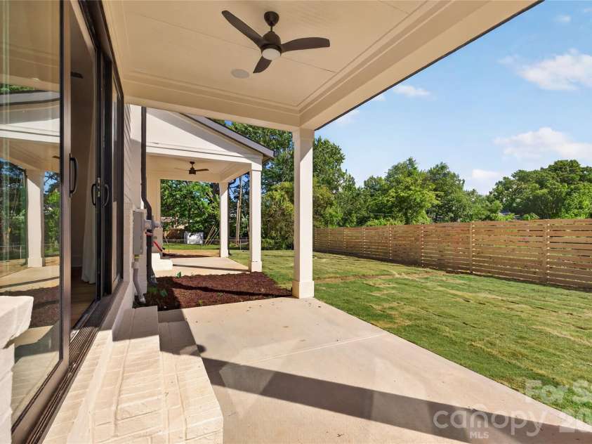 408 Dover Avenue, Charlotte, NC 28209.  MLS# CAR4382503, YatesRealty ID 36527. 