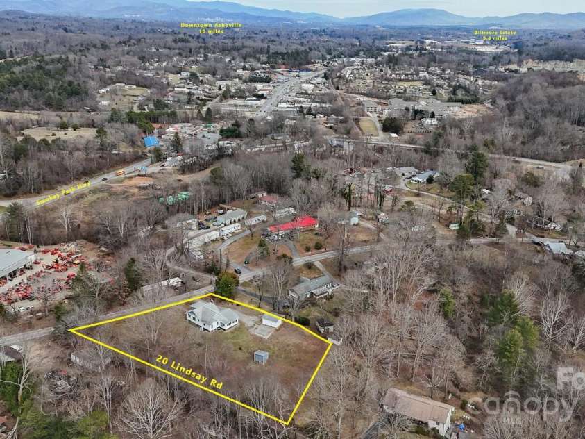 20 Lindsey Road, Candler, NC 28715.  MLS# CAR4218024, YatesRealty ID 3653. 