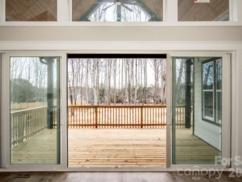 4442 Brancer Lane, Lincolnton, NC 28092.  MLS# CAR4314274, YatesRealty ID 3653. 