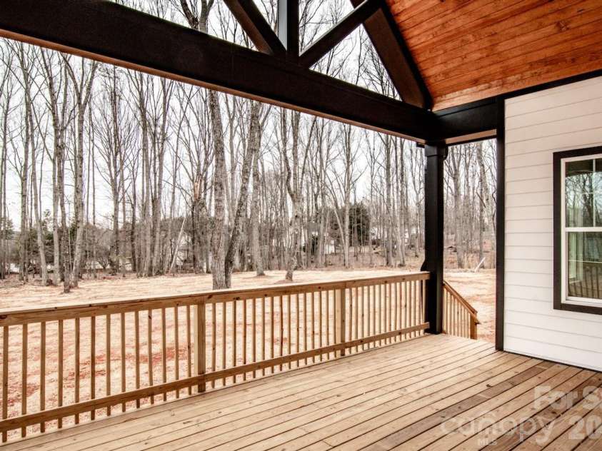 4442 Brancer Lane, Lincolnton, NC 28092.  MLS# CAR4314274, YatesRealty ID 3653. 