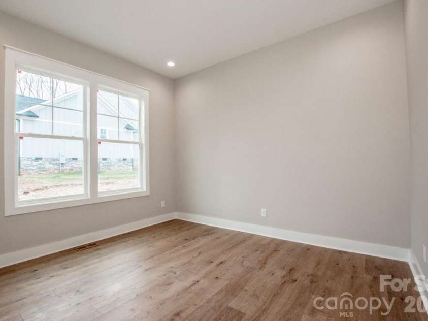 4442 Brancer Lane, Lincolnton, NC 28092.  MLS# CAR4314274, YatesRealty ID 3653. 