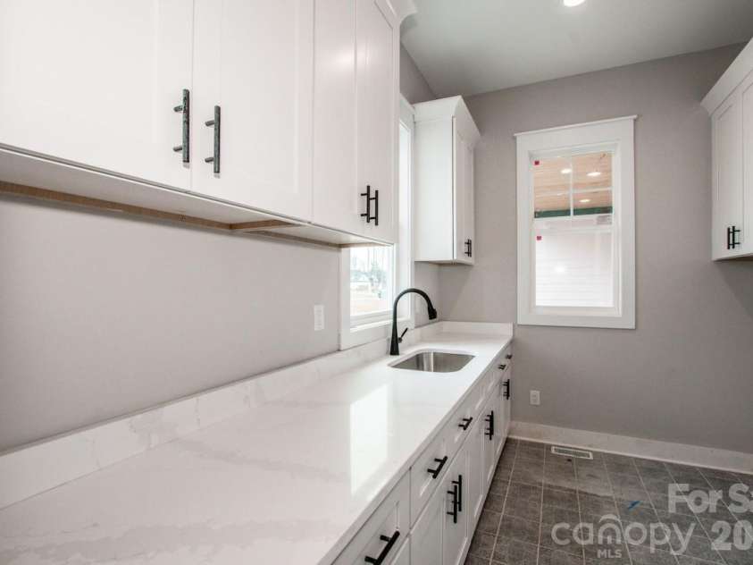 4442 Brancer Lane, Lincolnton, NC 28092.  MLS# CAR4314274, YatesRealty ID 3653. 