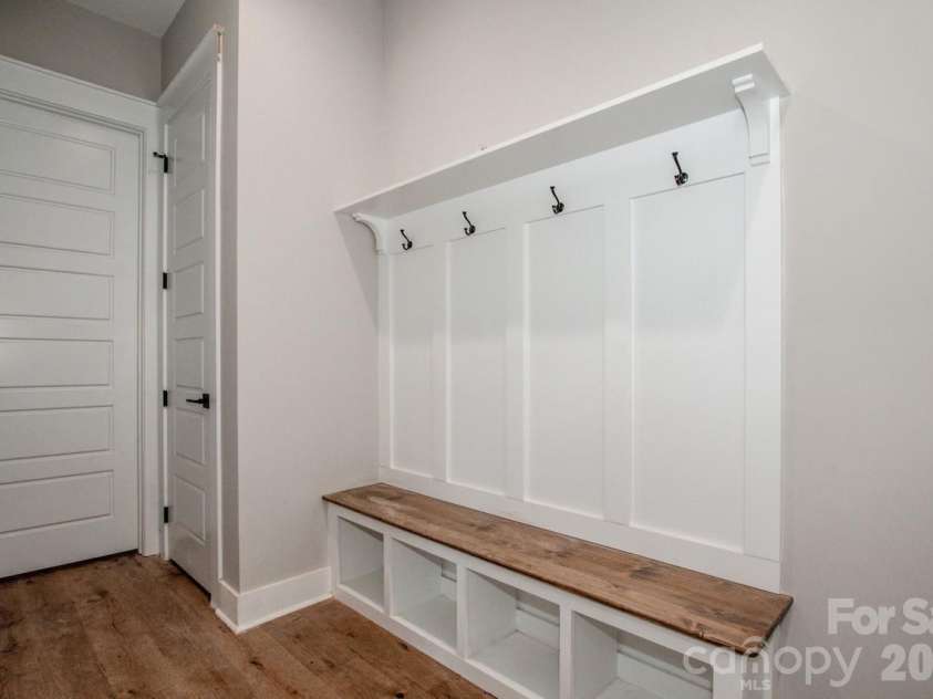 4442 Brancer Lane, Lincolnton, NC 28092.  MLS# CAR4314274, YatesRealty ID 3653. 