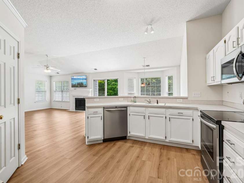 4689 Wycliff Court, Concord, NC 28027.  MLS# CAR4403053, YatesRealty ID 36532. 