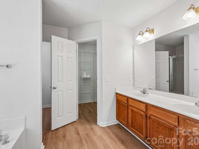 4689 Wycliff Court, Concord, NC 28027.  MLS# CAR4403053, YatesRealty ID 36532. 