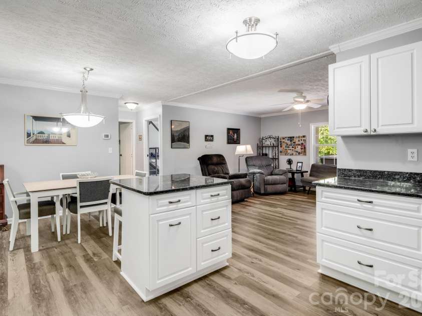 112 Reeves Road, Leicester, NC 28748.  MLS# CAR4392321, YatesRealty ID 36533. 
