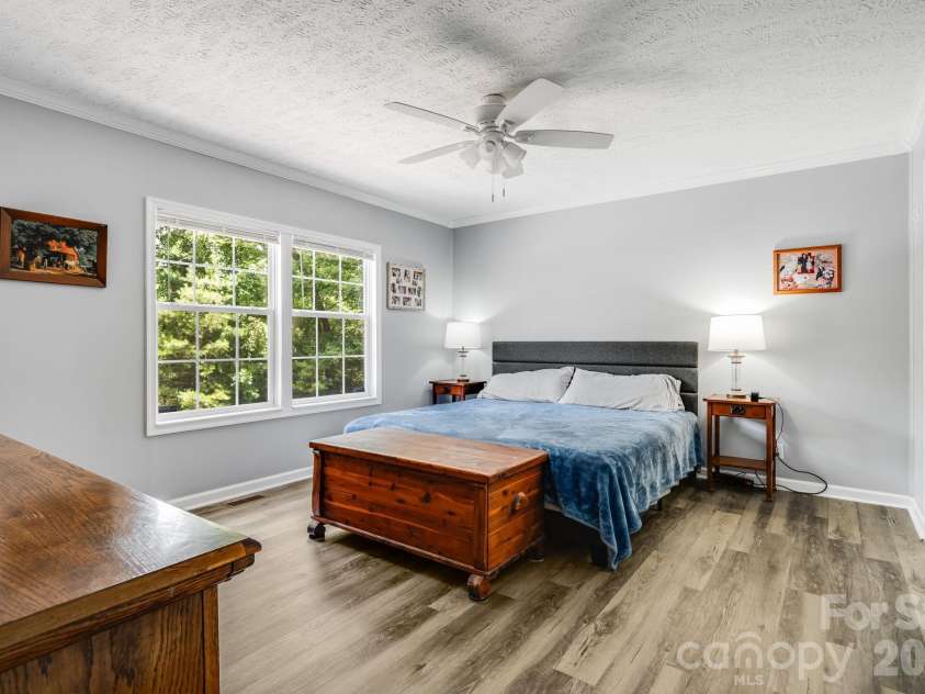 112 Reeves Road, Leicester, NC 28748.  MLS# CAR4392321, YatesRealty ID 36533. 