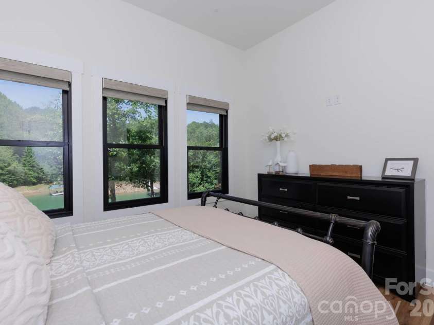 273 Alarka Point, Bryson City, NC 28713.  MLS# CAR4391193, YatesRealty ID 36534. Room 4 on Lower Level