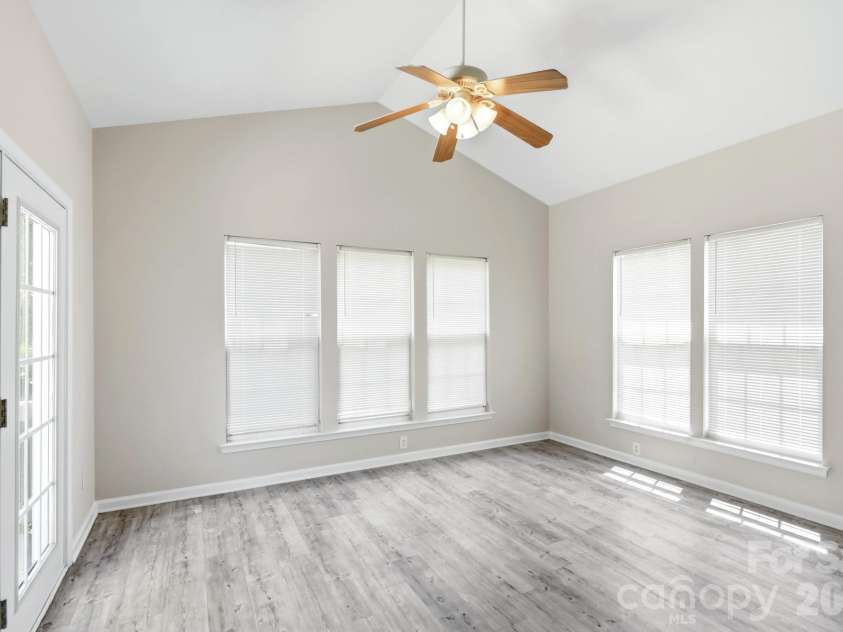 1010 Hamstead Court, Indian Trail, NC 28079.  MLS# CAR4401658, YatesRealty ID 36536. Huge Sun Room