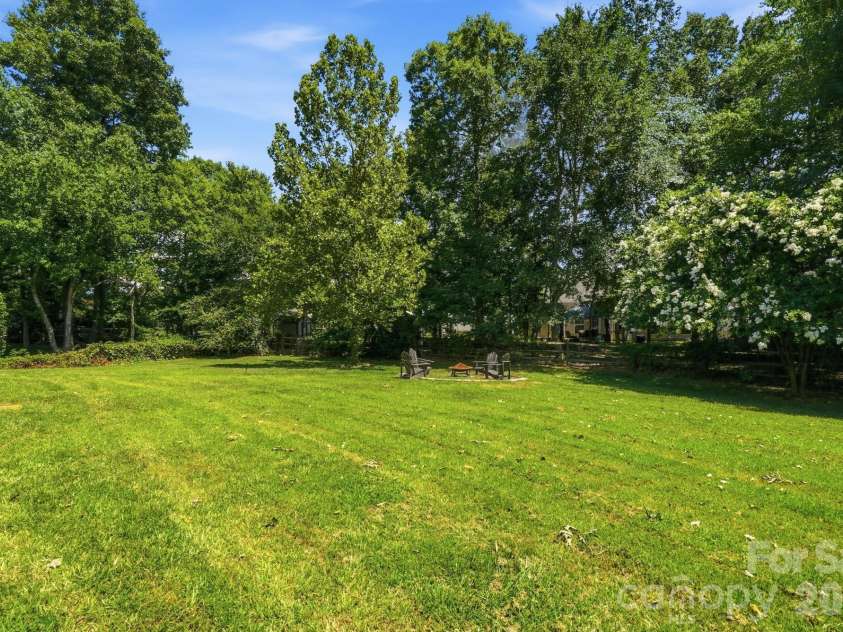 1010 Hamstead Court, Indian Trail, NC 28079.  MLS# CAR4401658, YatesRealty ID 36536. Stunning Backyard