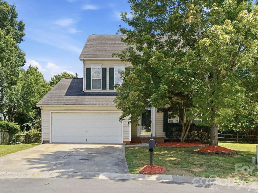 1010 Hamstead Court, Indian Trail, NC 28079.  MLS# CAR4401658, YatesRealty ID 36536. Welcome Home