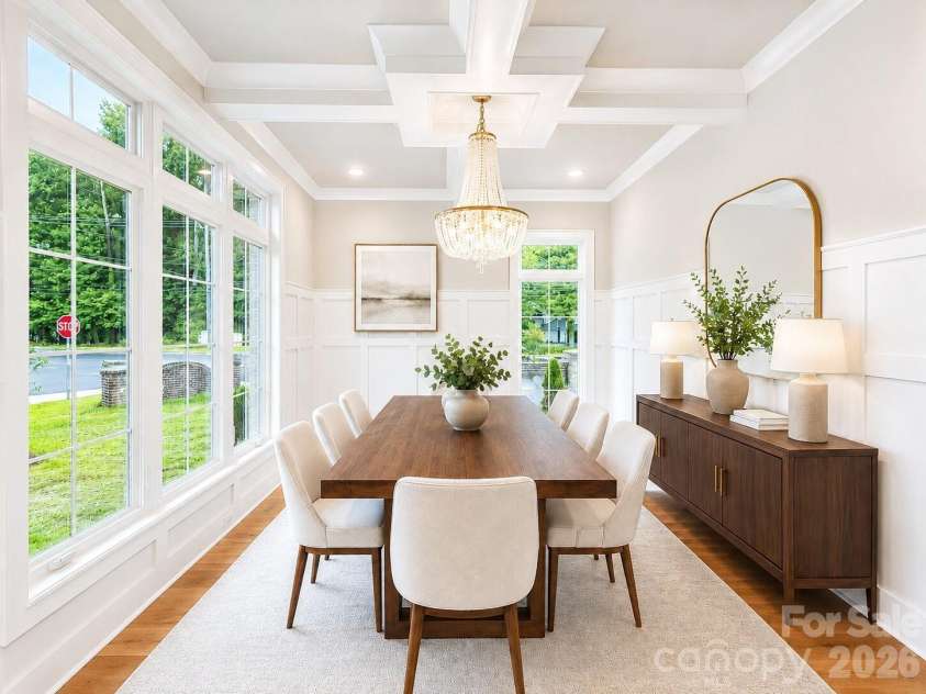 4828 Walker Road, Charlotte, NC 28211.  MLS# CAR4402962, YatesRealty ID 36538. 