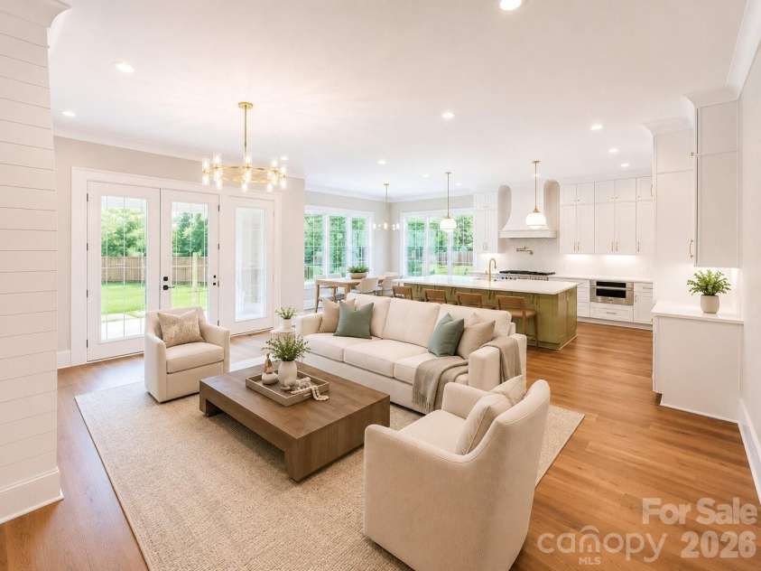 4828 Walker Road, Charlotte, NC 28211.  MLS# CAR4402962, YatesRealty ID 36538. 