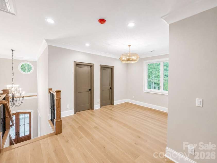 4828 Walker Road, Charlotte, NC 28211.  MLS# CAR4402962, YatesRealty ID 36538. 